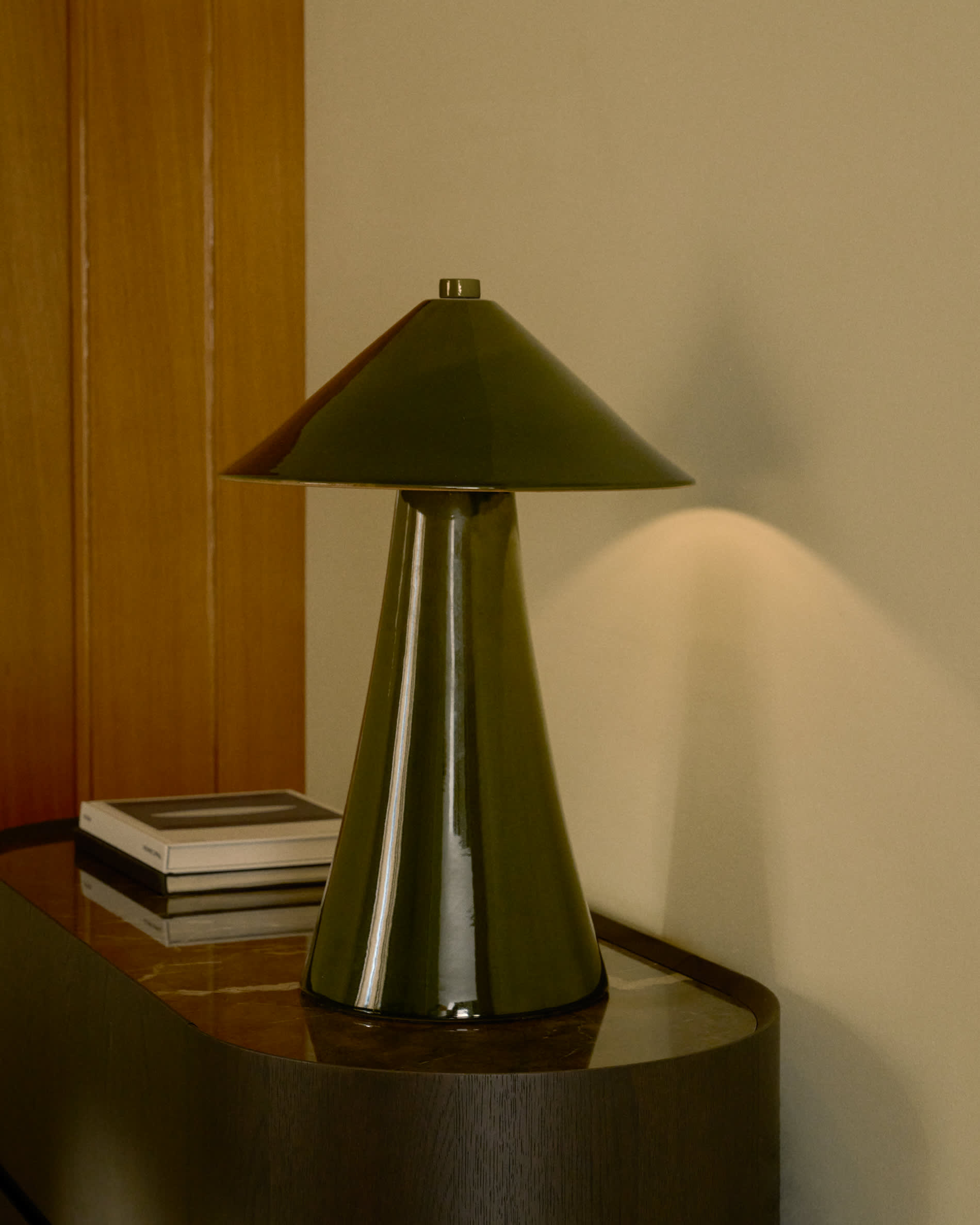 LA.CM.L00593KK19_001